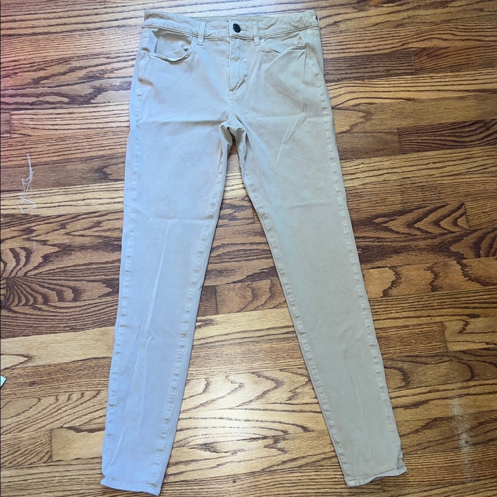 American Eagle Hi-Rise Khaki Jegging Long